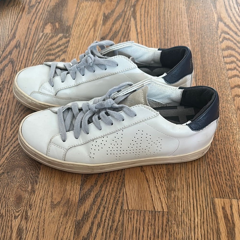P448 women’s white Italian leather sneakers - size 39